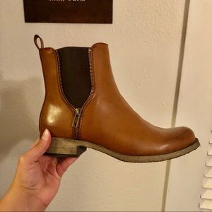 Medium Brown Boots